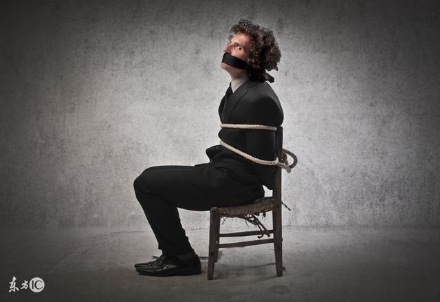 小说我在刑警队的那些年剧情,我在刑警大队那十年小说