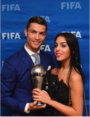 最后的桑巴舞者内马尔是什么意思,最后的桑巴舞者内马尔彩虹过人