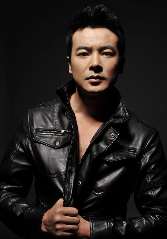 陪睡、开放伴侣、忘年恋,比大瓜更可怕的,是内娱的“猜谜毒瘤”