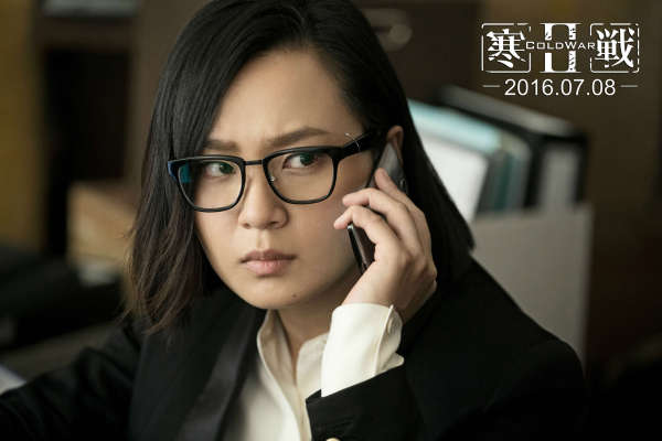 别再削骨追求“瓜子脸”了,6位方脸女星告诉你,国字脸才真扛老