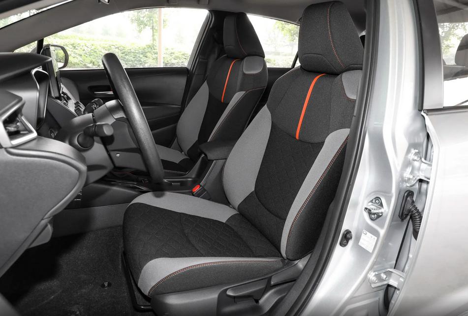 19款卡罗拉混动精英版carplay,卡罗拉20211.5l先锋版连接carplay