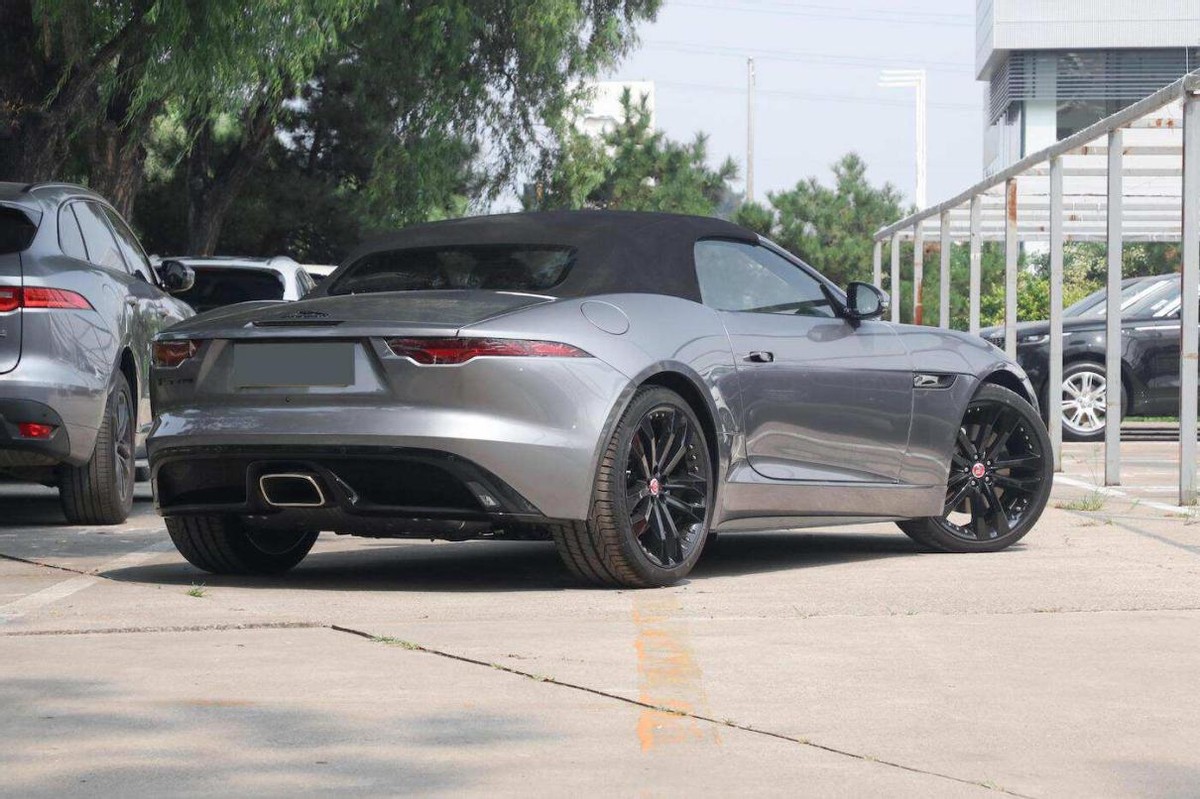 捷豹f-type与保时捷718提速哪个快,捷豹f-type和保时捷718二手怎么选