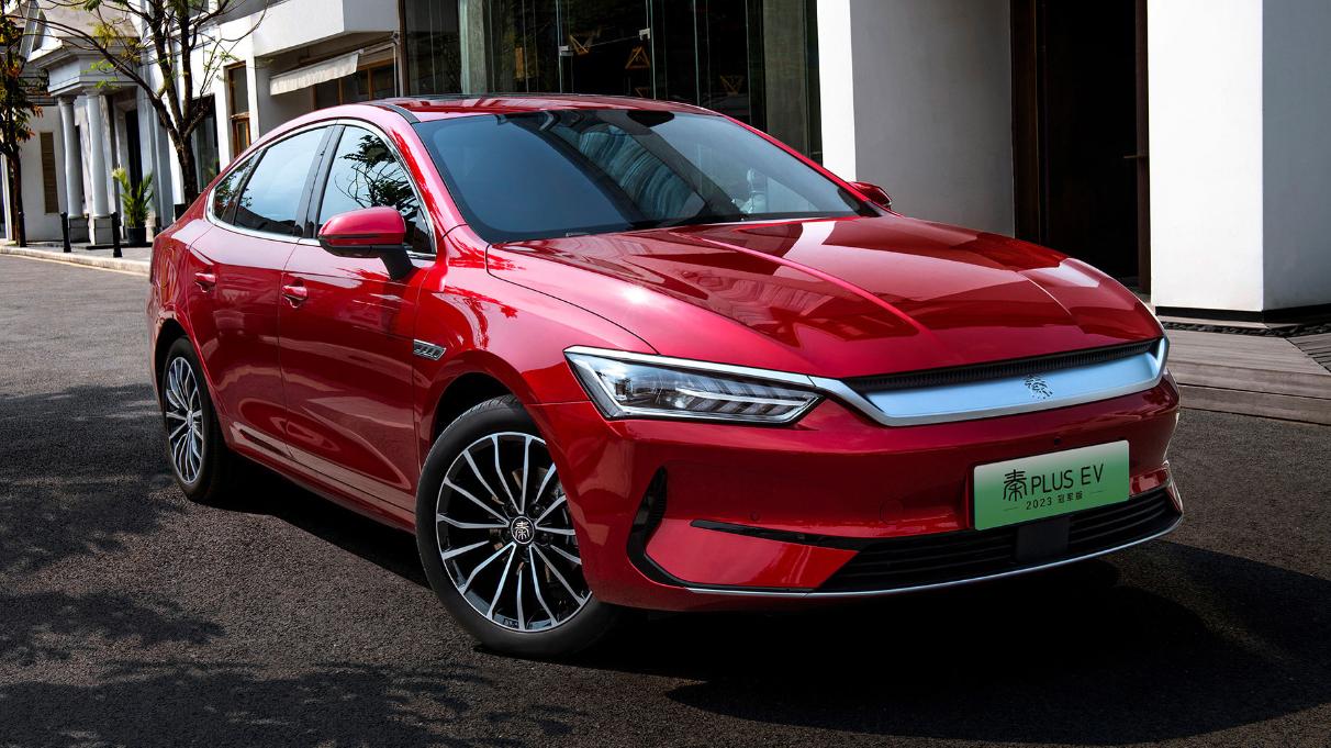 15万左右可以闭眼买的新能源,一款纯电轿车及三款纯电大中型suv