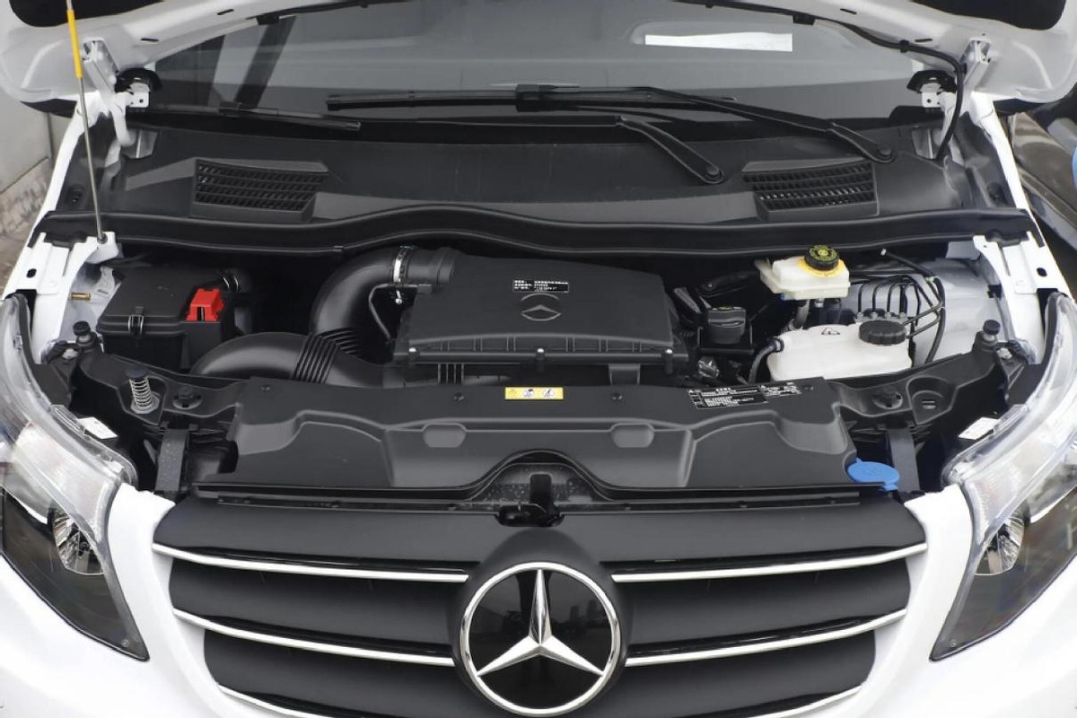 奔驰威霆2023款9at油耗多少,奔驰威霆9座裸车