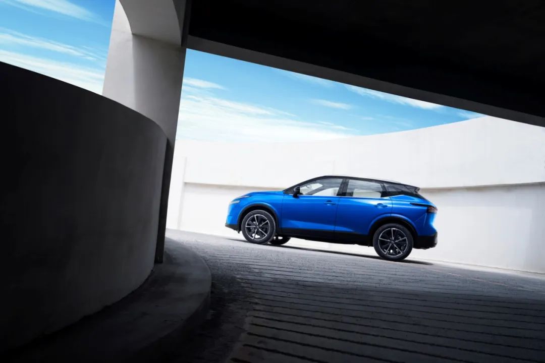 逍客换奔驰发动机,2022款日产逍客换装奔驰发动机