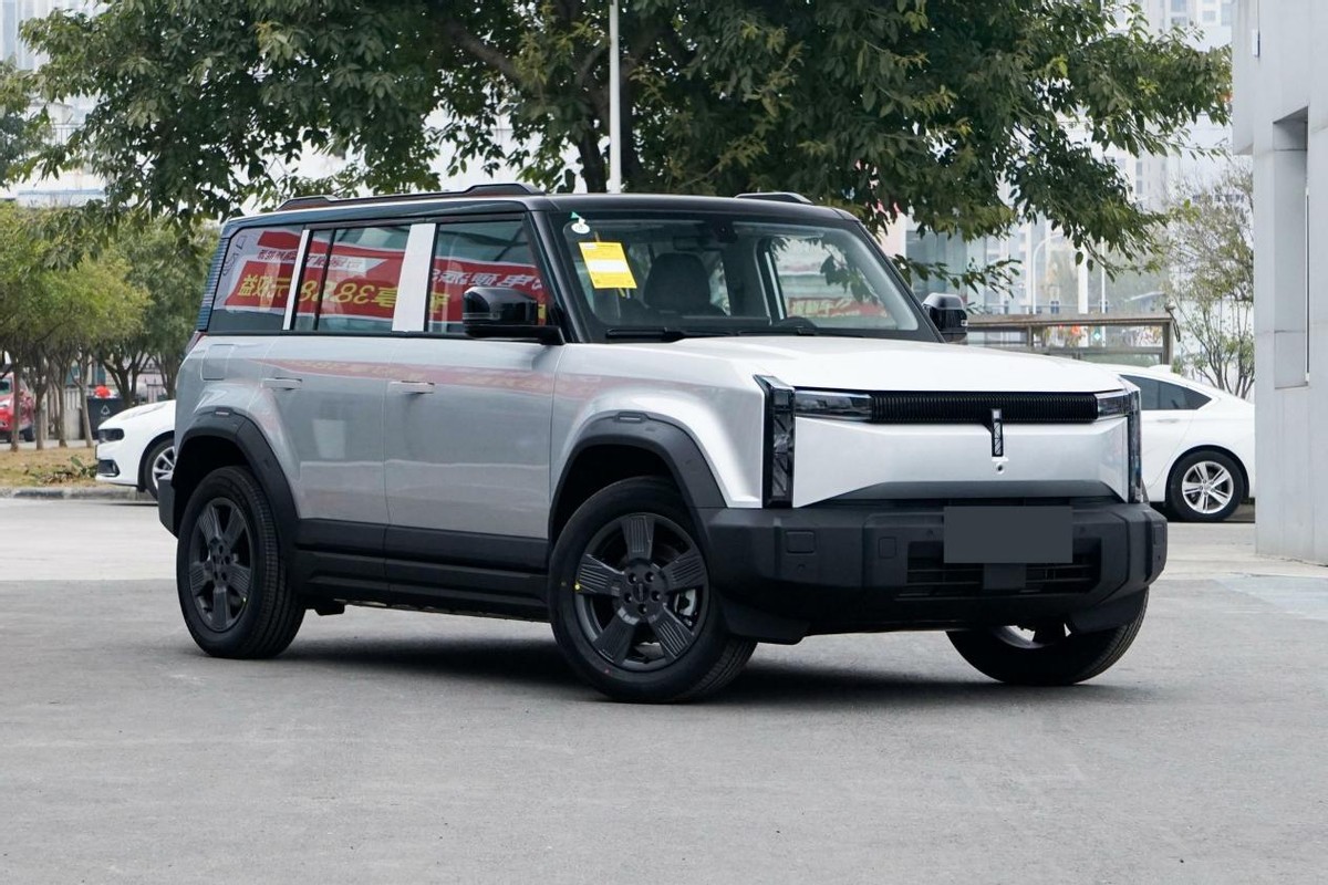 新出的硬派越野哪款最好,亲民的硬派越野有哪些