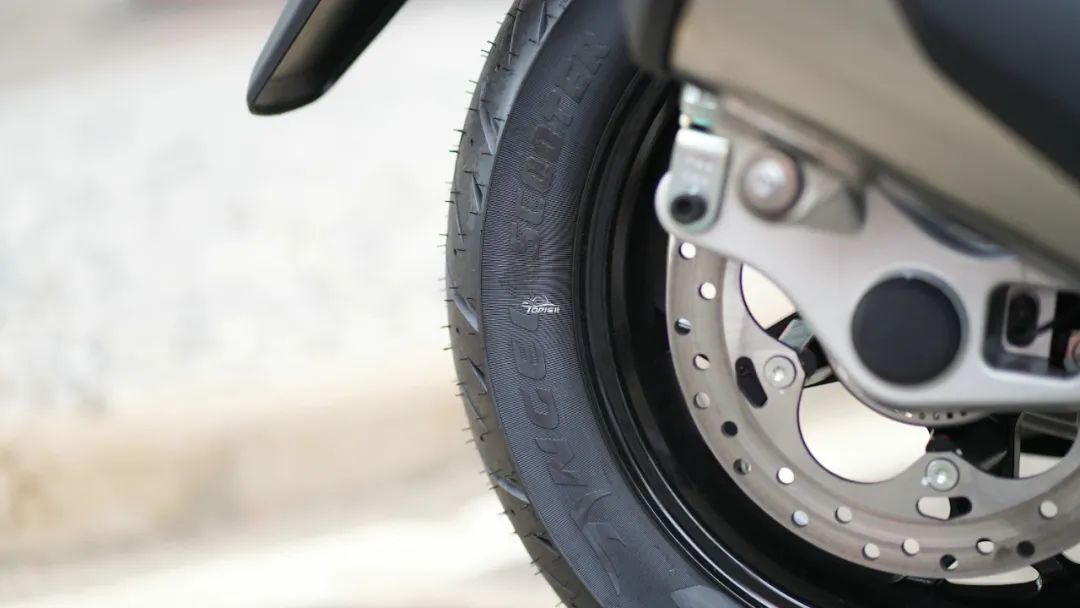 qjmotor赛350实车评测,qjmotor350仿赛值得期待吗