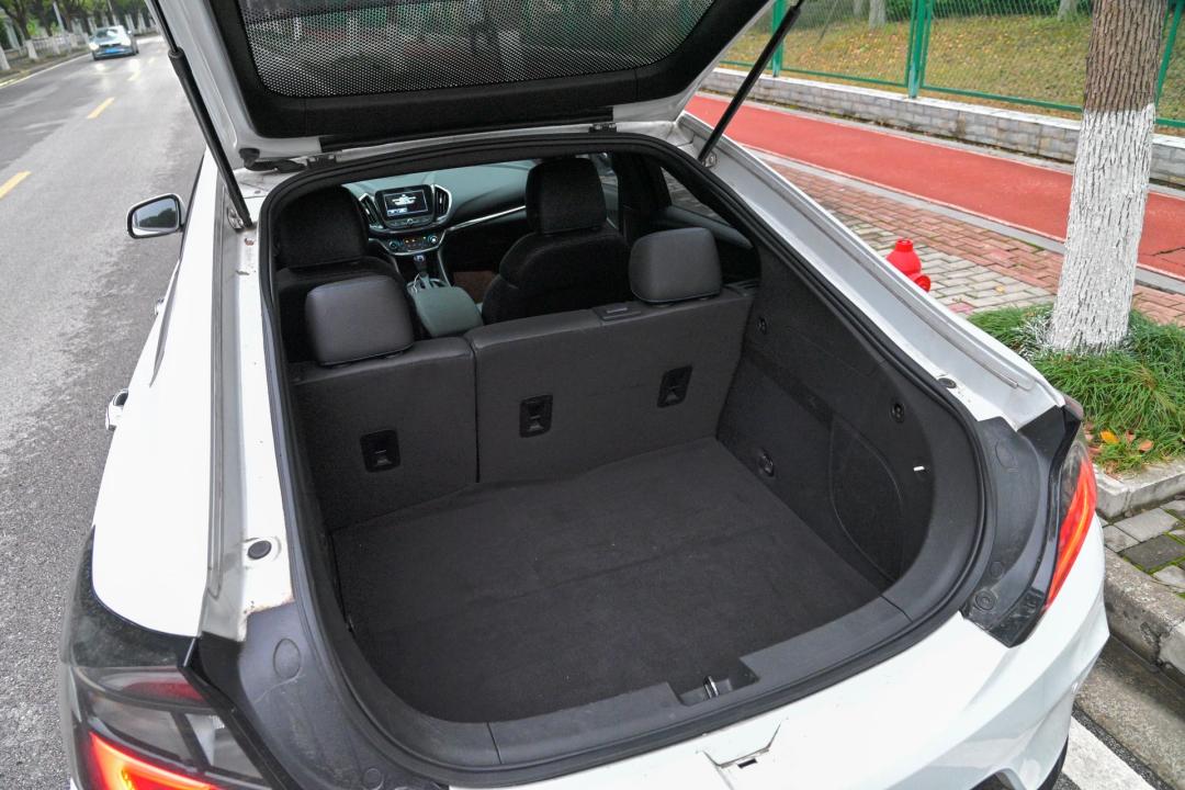 别克velite5二手车价格,别克油电混合velite5二手车价格