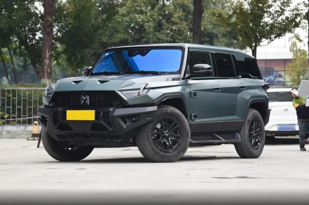 猛士917实车和概念车对比,猛士917增程版最新落地价格