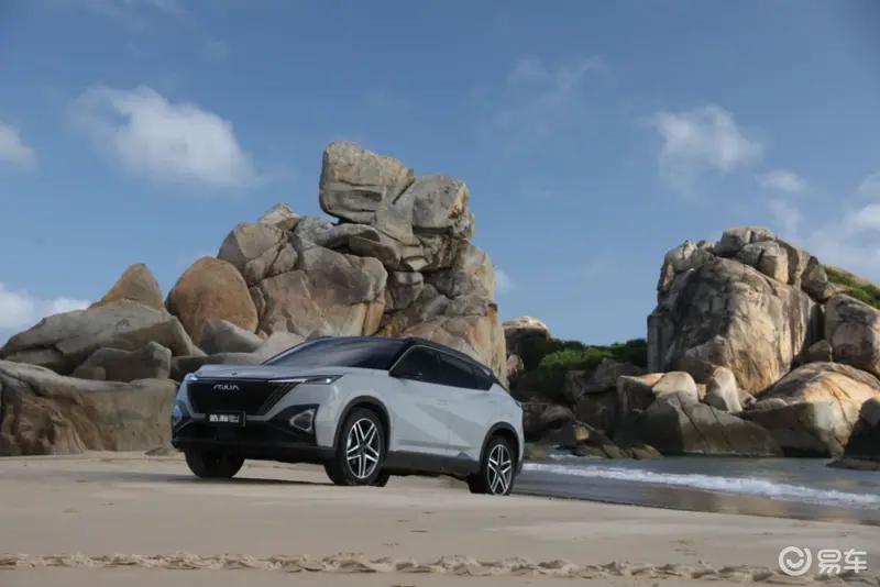 东风风神皓瀚dh-i空间测评,东风风神皓瀚dh-i气囊