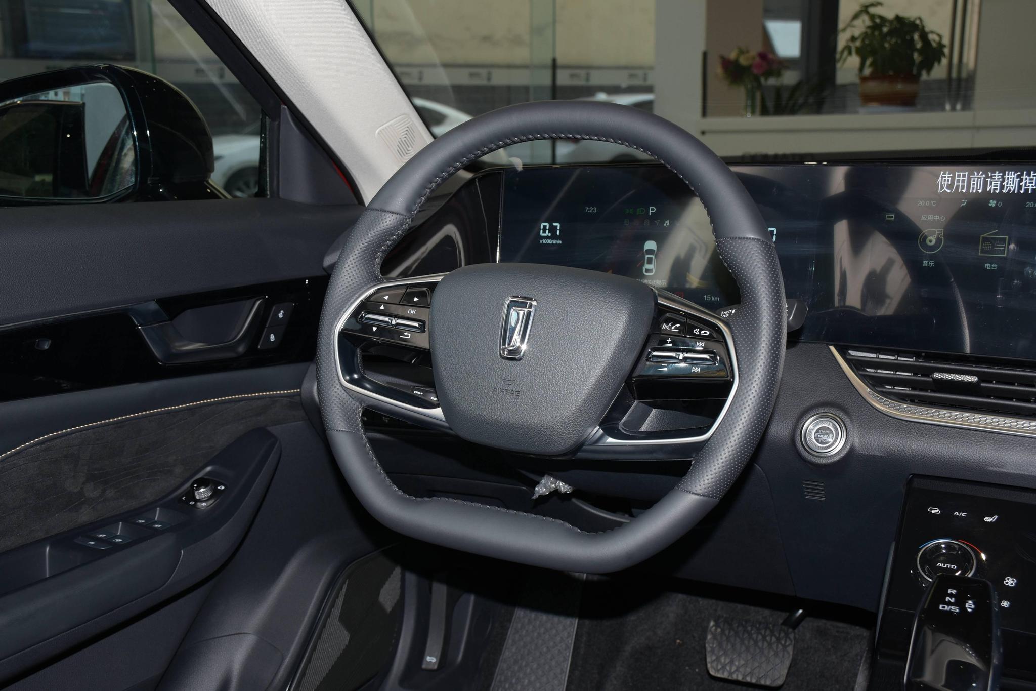 想买款经济实惠的车,想买质量好的家用车