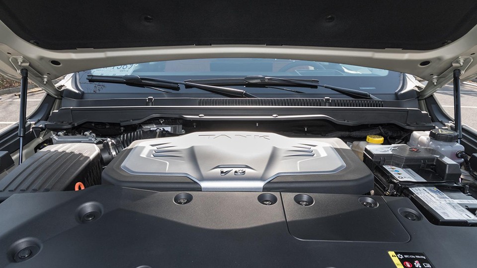 坦克500和普拉多对比,坦克500和普拉多哪个油耗高