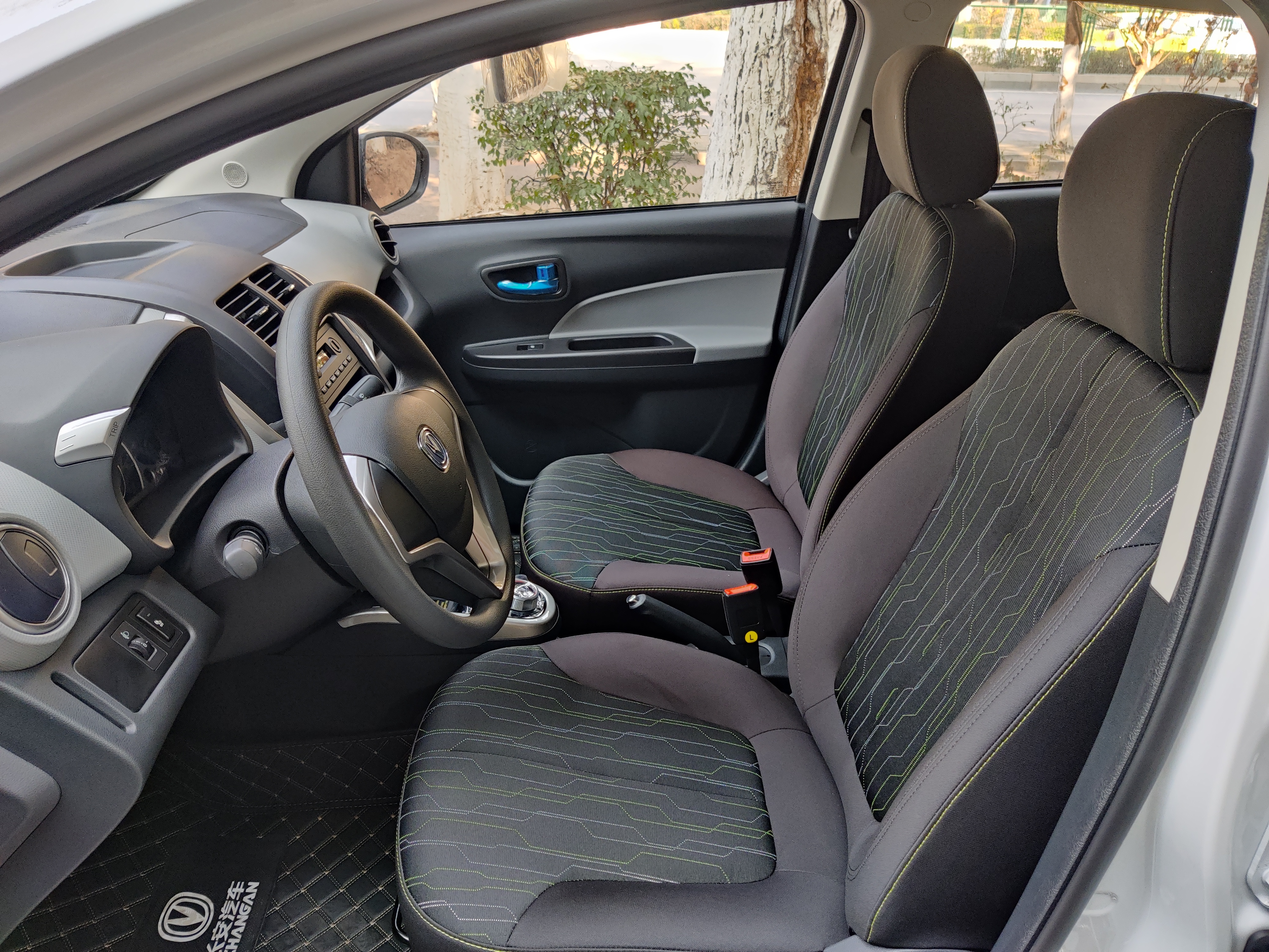 奔奔e-star有几种车型,长安奔奔e-star车主感受