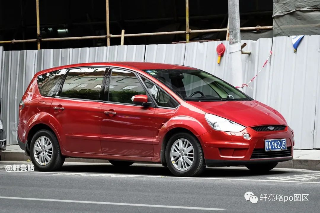 福特mpv麦柯斯2023,老款福特mpv麦柯斯