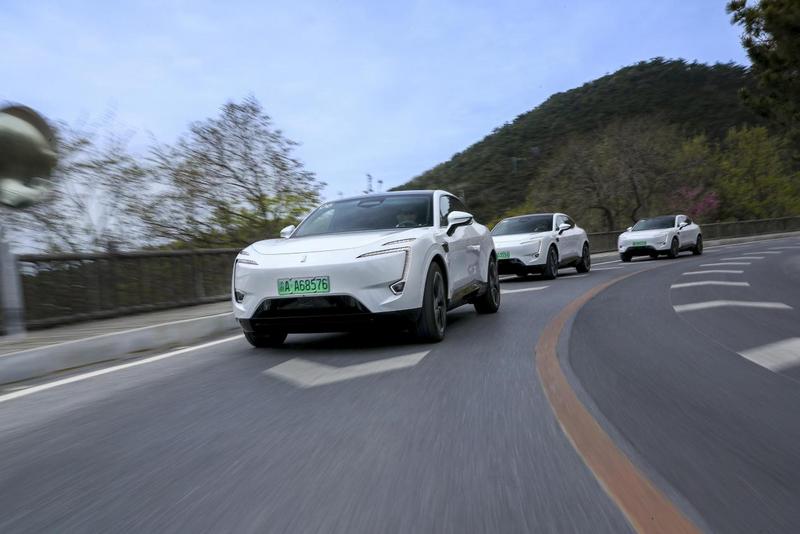 阿维塔11五座版试驾体验,阿维塔114座版试驾