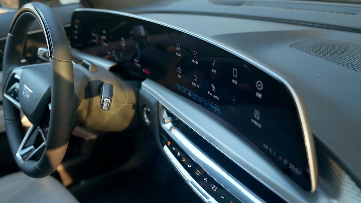 凯迪拉克锐歌2024款,凯迪拉克锐歌燃油版