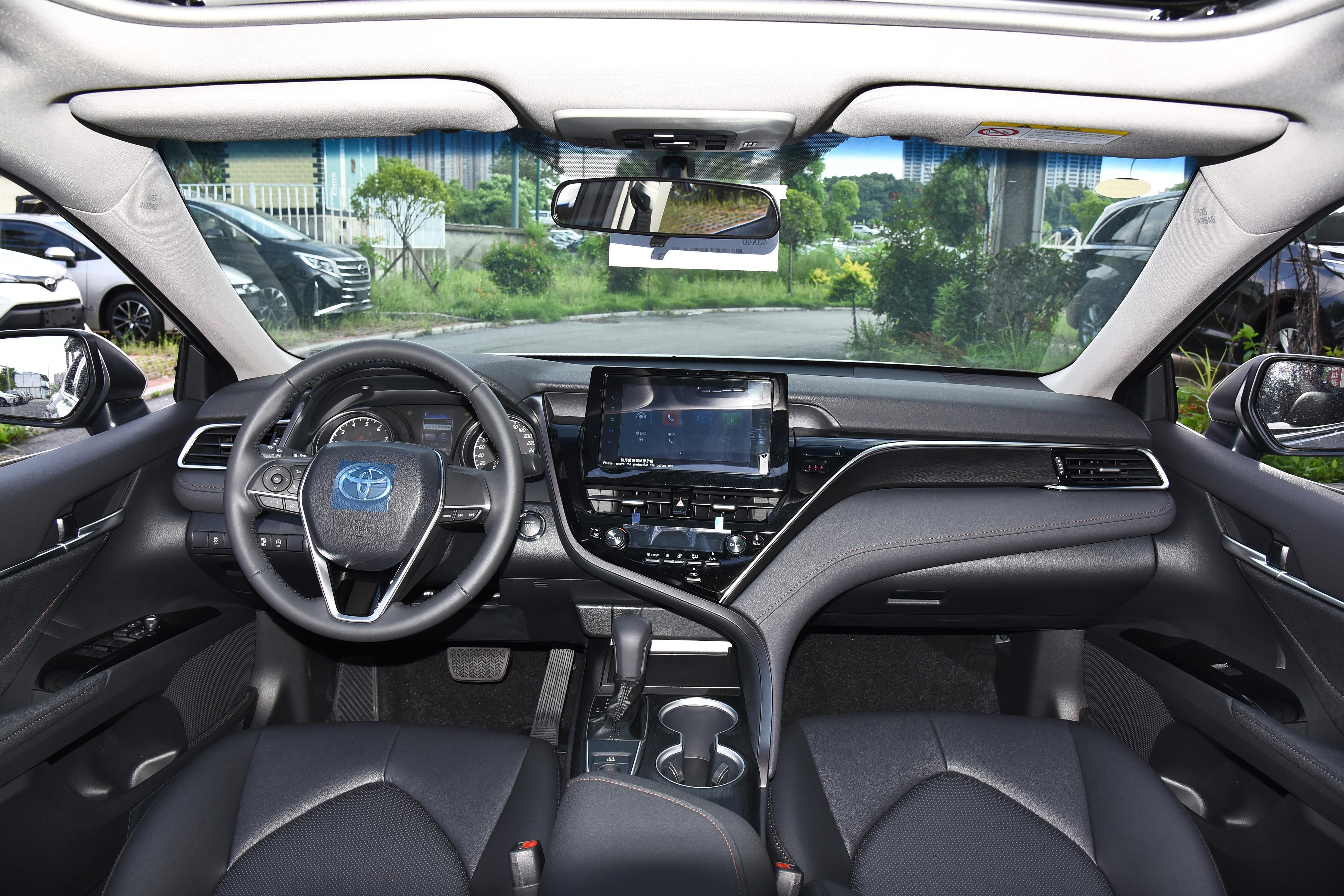 凯美瑞和蒙迪欧哪个适合年轻人,雅阁和凯美瑞哪个适合年轻人