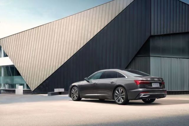 新奥迪a6l与2019款奥迪a6l区别,2014款奥迪a6l50tfsi豪华