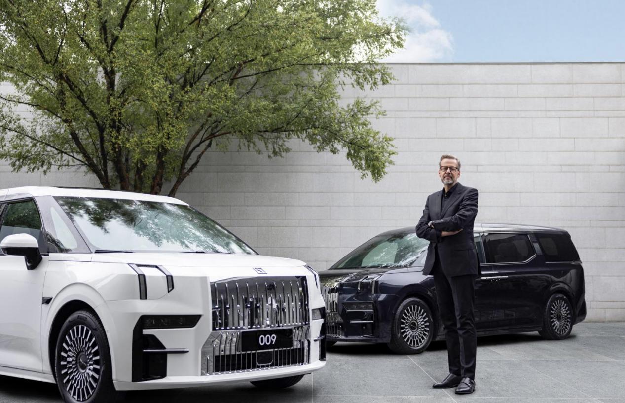 2022MPV年终盘点:7万-70万,今年最火的MPV都在这里了!