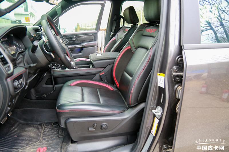 公羊霸王龙越野测试,猛禽霸王龙越野霸气视频