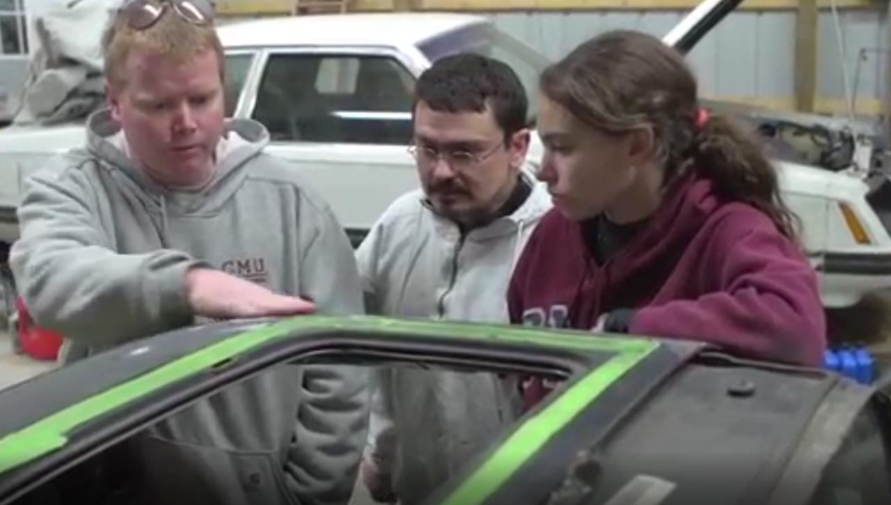 庞蒂亚克发动机翻新,庞蒂亚克跑车翻新修复