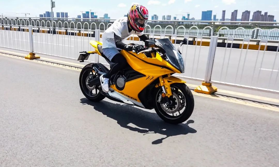 最美电动仿赛,杰迪k750仿赛价格