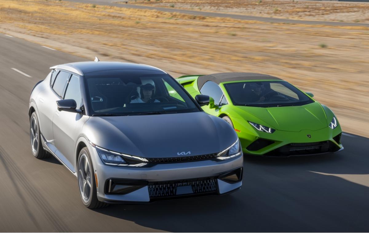 起亚ev6纯电动车,2022款全新起亚ev6gt-line