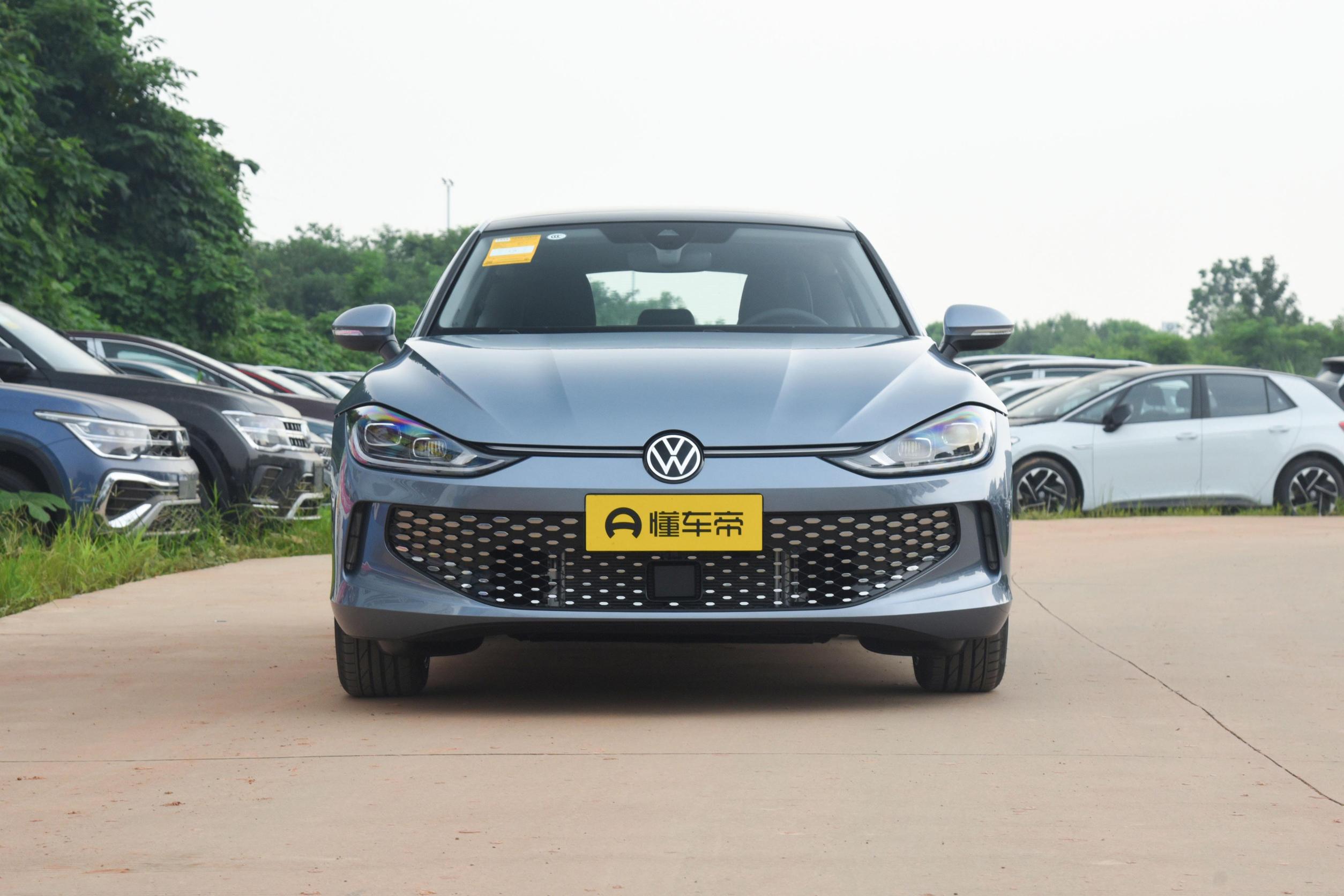 运动轿跑凌渡,大众凌渡l值得入手吗