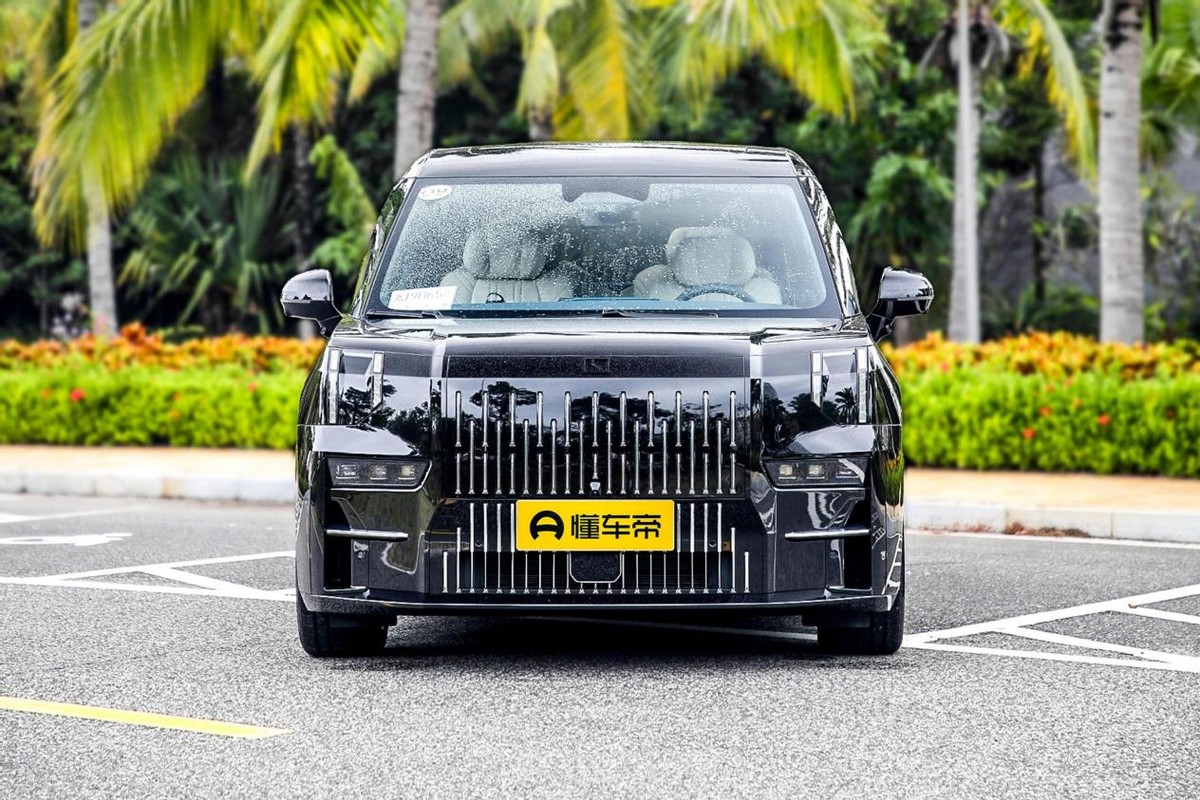 即将大七座纯电动mpv,纯电动汽车中型mpv