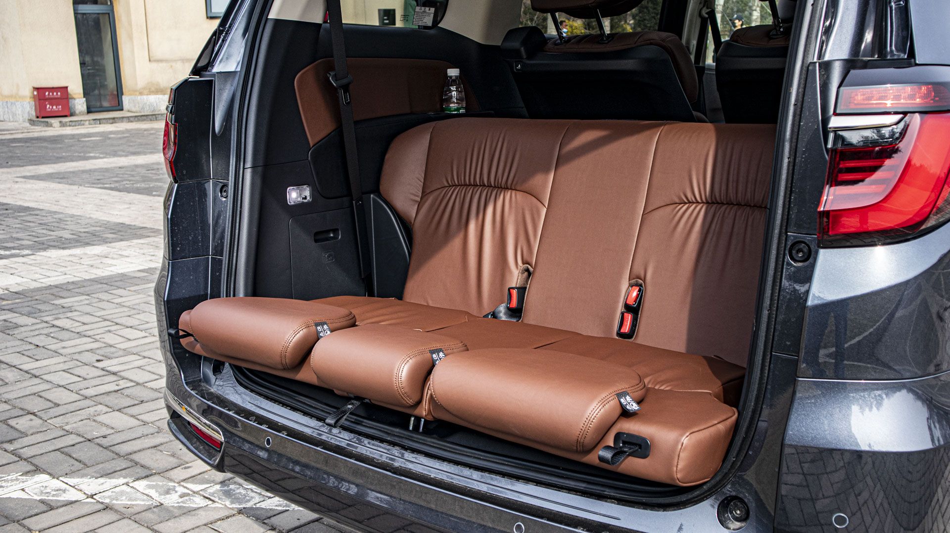 改款之后不止家用试驾全新奥德赛,2022款本田奥德赛混动版试驾视频