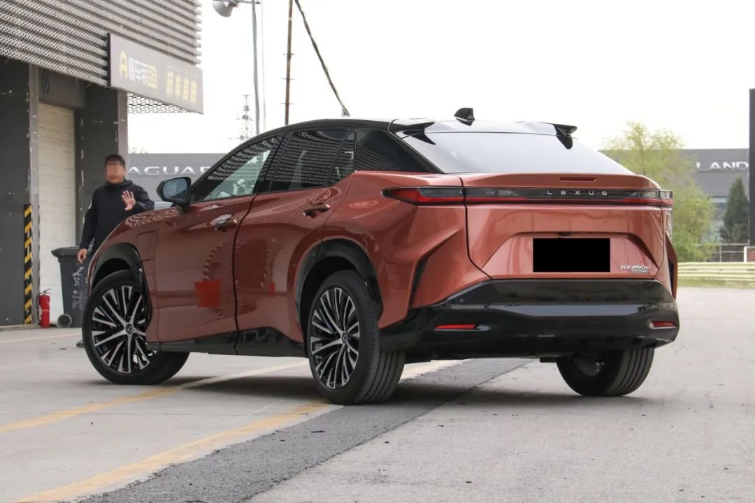 宝马5系进口和奥迪a6进口哪个好,进口奥迪a62001款1.9tdi