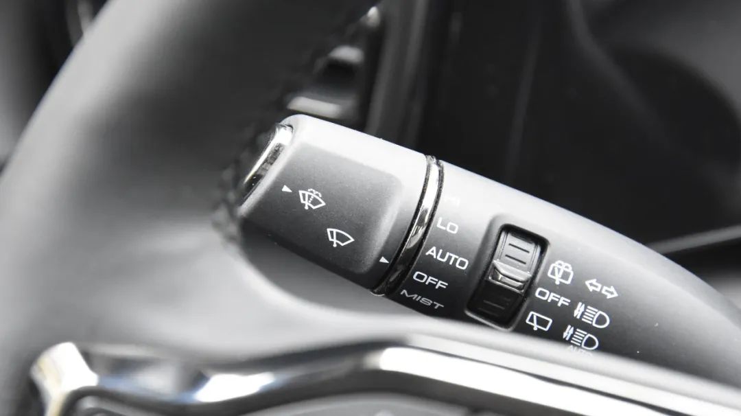 哈弗枭龙MAX不同模式下的试驾感受,全方位体验哈弗枭龙