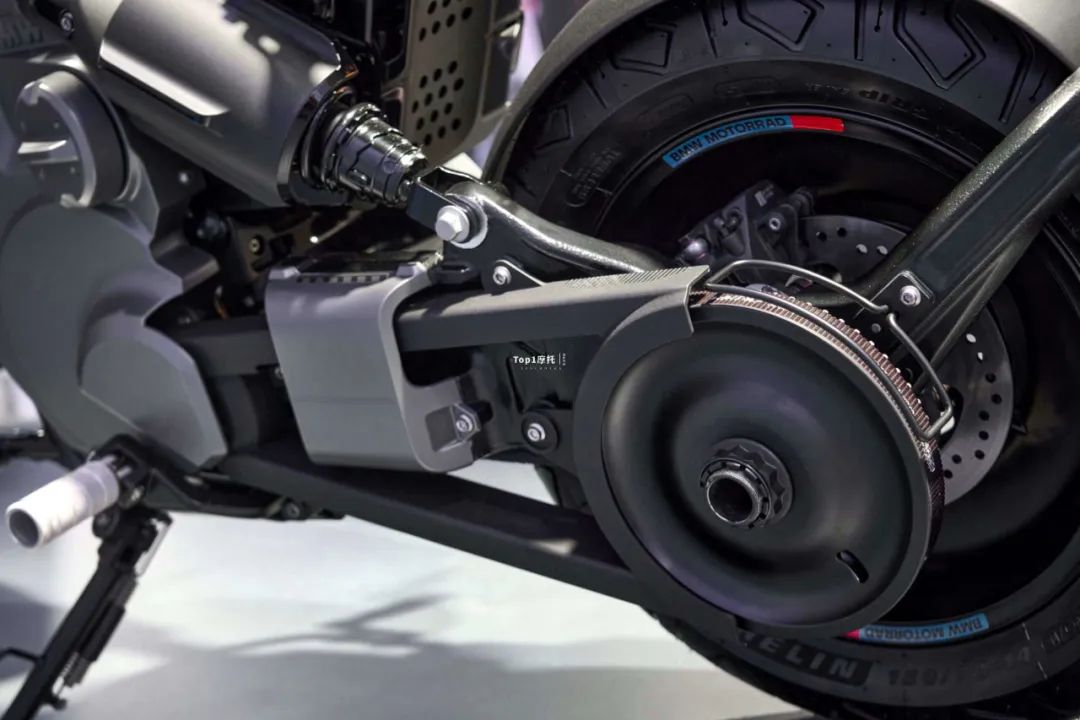 宝马两轮纯电摩托车ce04官图发布,宝马电动摩托车ce02价格