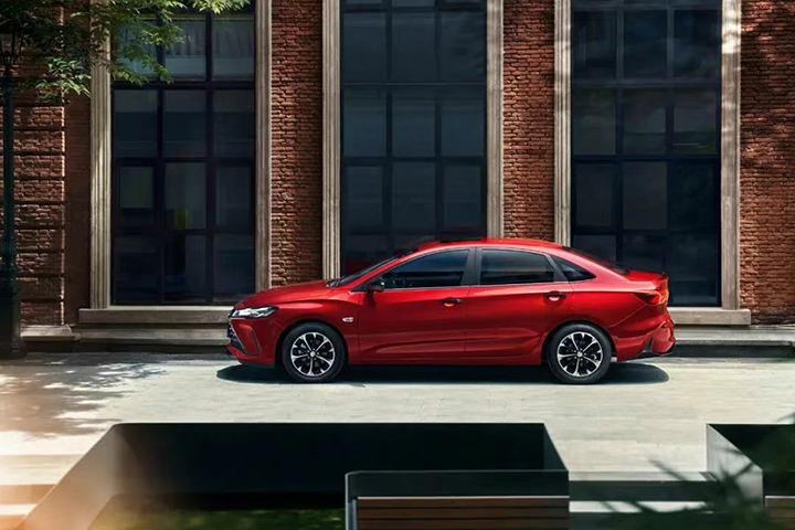 买合资小型轿车选这三款款款经典,预算10到15万买合资车最佳选择