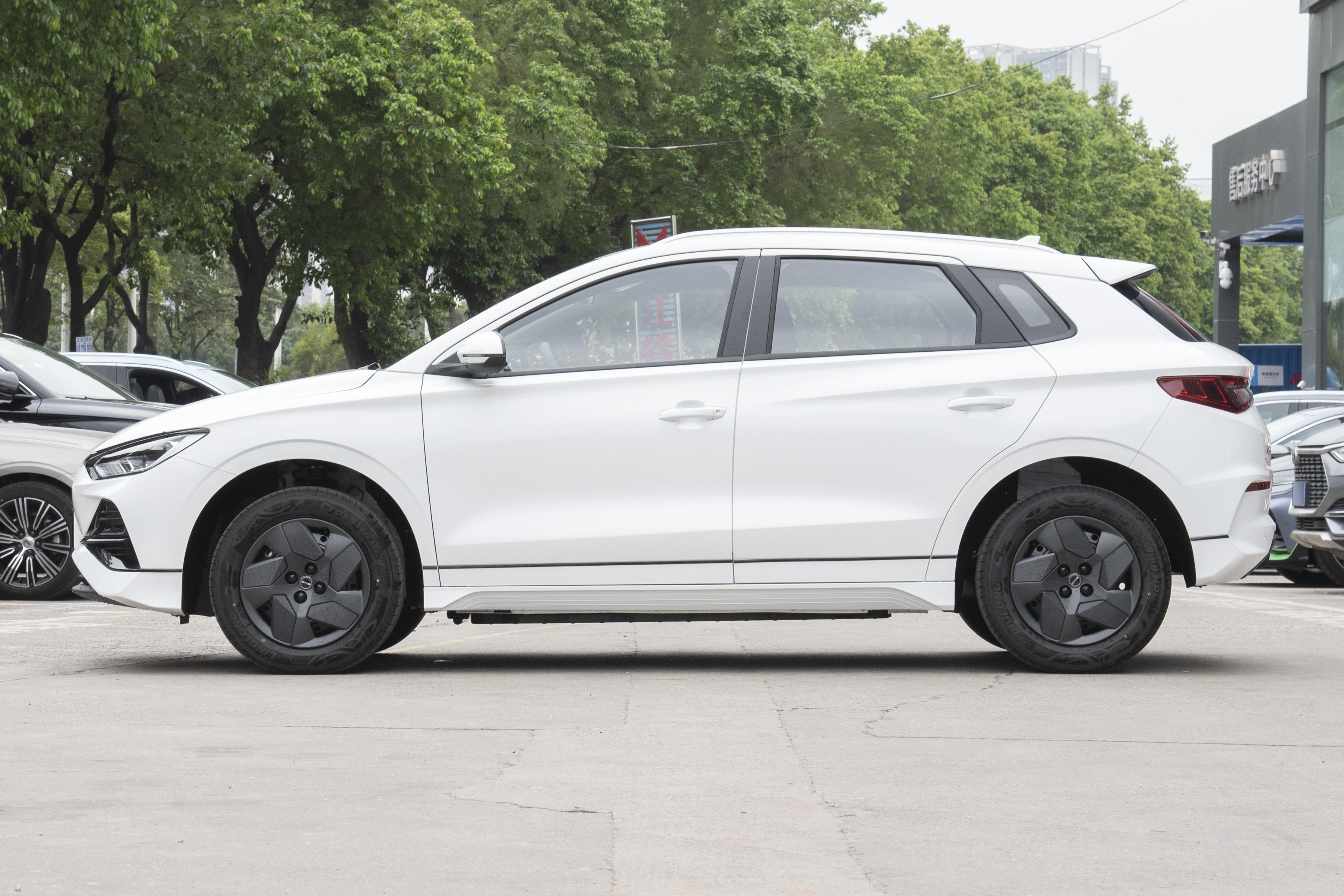 新款比亚迪e2值不值得购买,比亚迪新款e2值不值得买