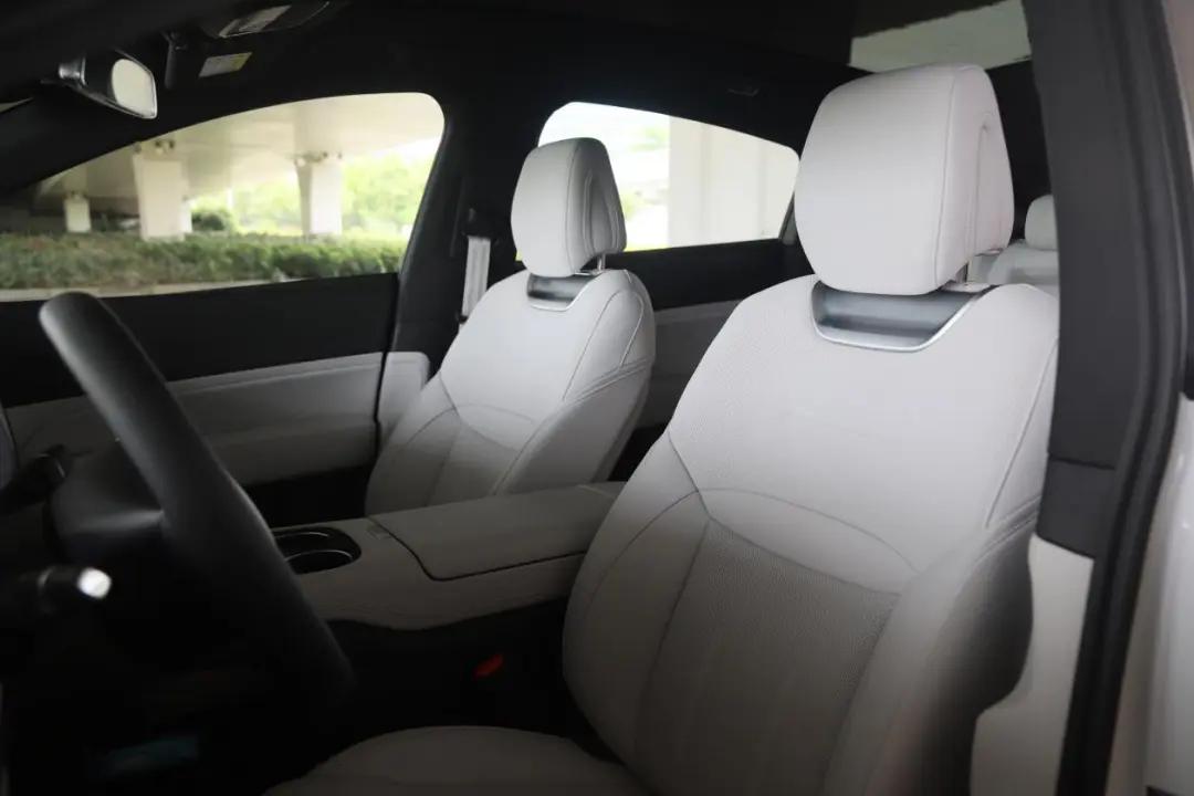 小鹏g6先锋版,小鹏g6成功挑战860公里无人区