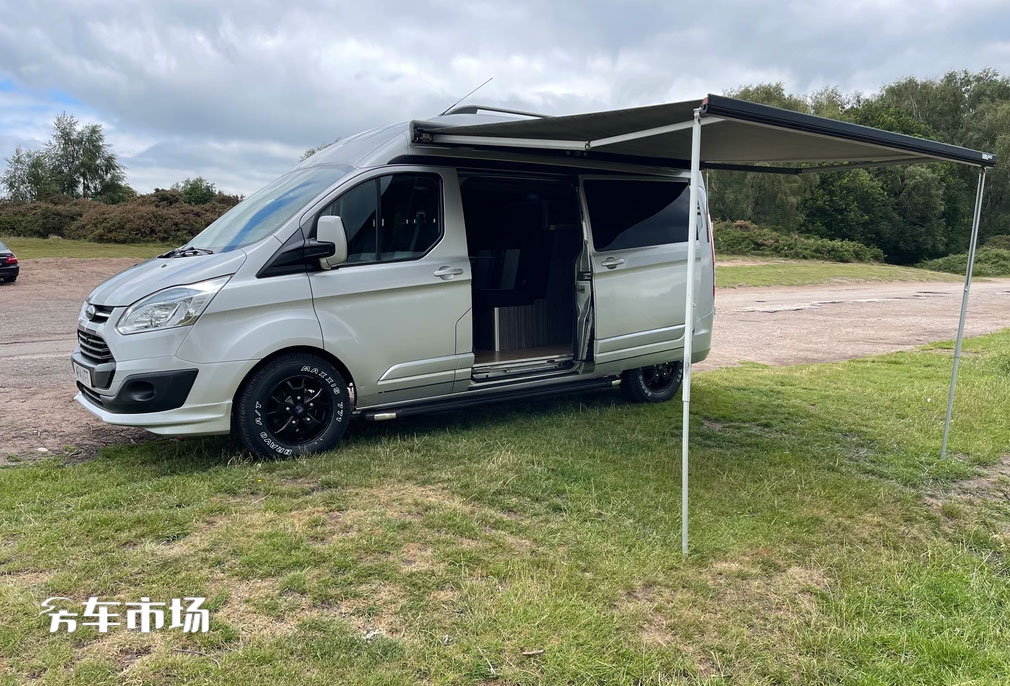 后置厨卫福特新全顺房车,福特新全顺48v房车视频