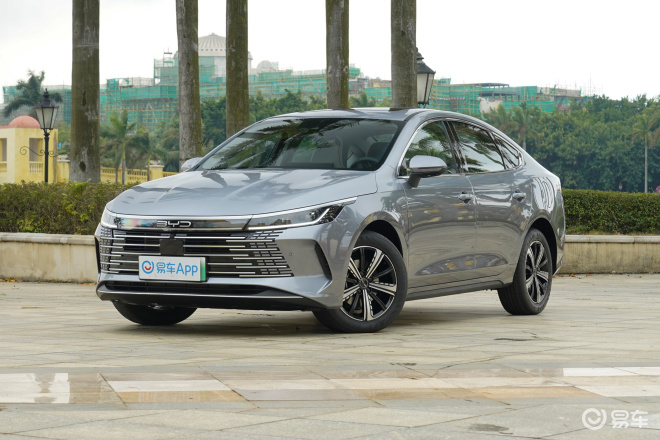 比亚迪驱逐舰05行情,比亚迪宋plusdmi与驱逐舰05如何选