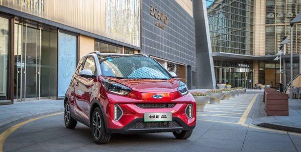 奇瑞小蚂蚁哪个颜色适合女生,奇瑞小蚂蚁颜色销量排行