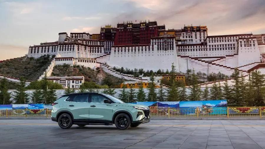 40万预算豪华suv王道之选,40万级轻奢智慧旗舰suv