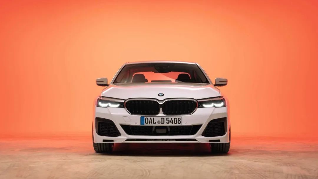 宝马各个配置的大灯,宝马升级最新款大灯