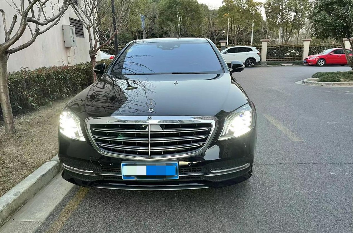 老款奔驰s350l值得买吗,05年的奔驰s350l还值得买吗