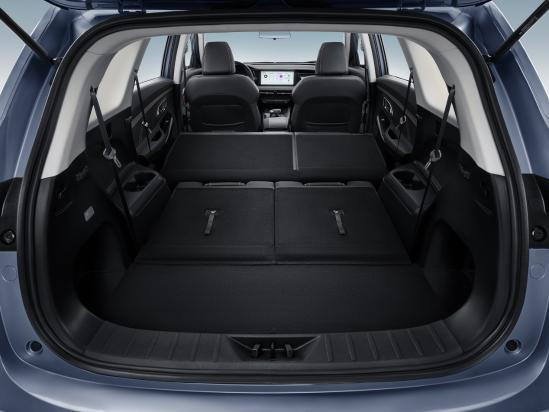 欧尚x7plus七座版副驾驶,欧尚X7PLUS七座版