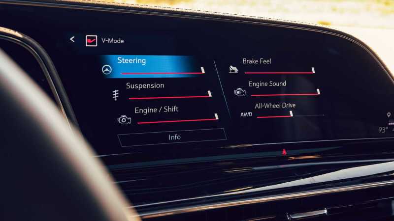 凯迪拉克凯雷德v系列试驾,凯迪拉克凯雷德V加长版评测
