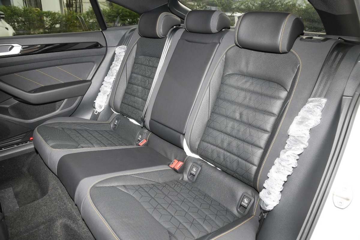 最美b级车大众cc,大众cc2024款大改款几秒破百