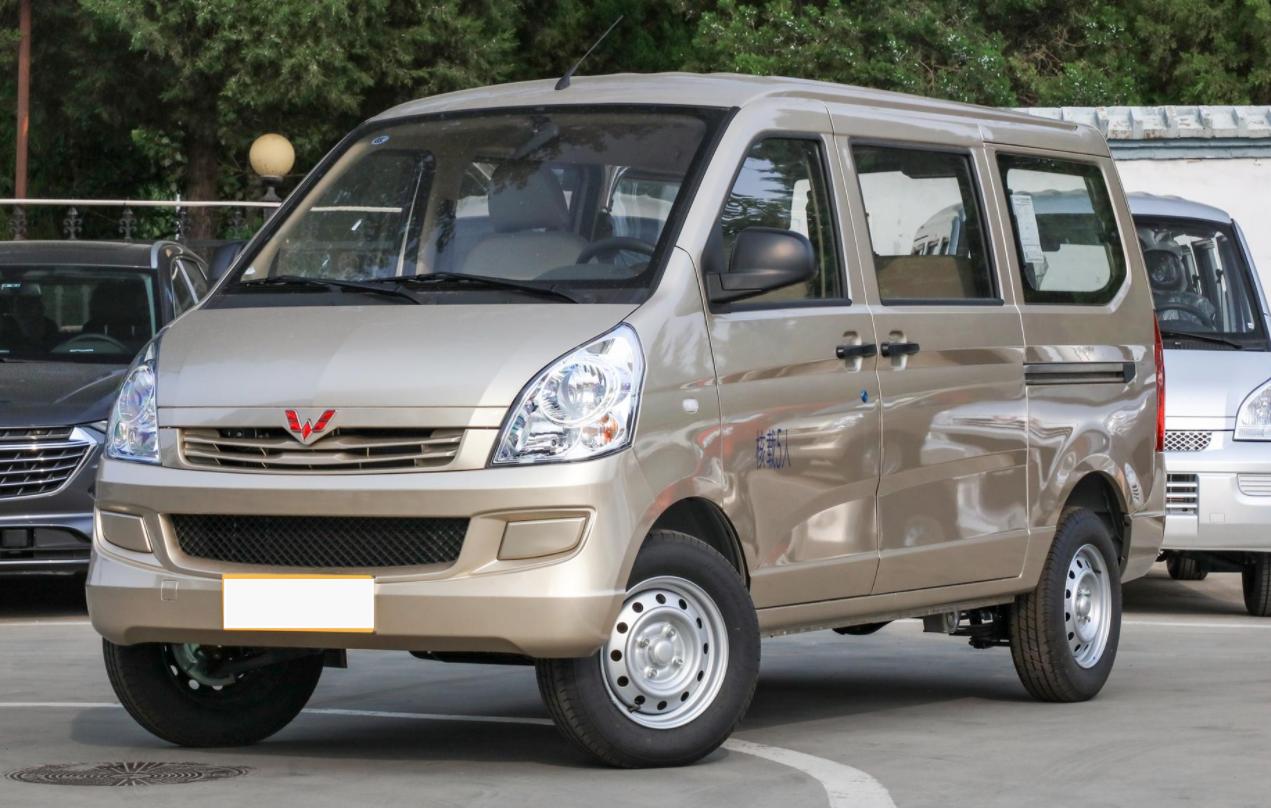 五菱荣光加长版最大拉货空间,五菱荣光加长版1.5排量够力够快吗