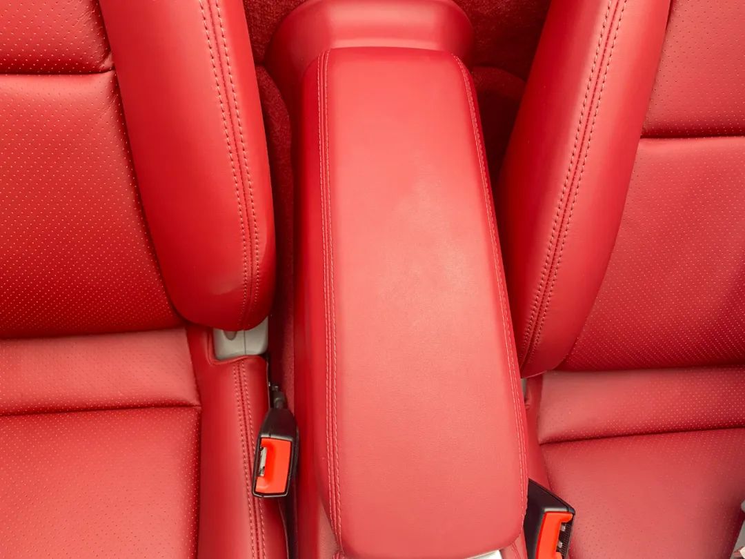 有线carplay无线carplay专用盒子,carplay有线盒子