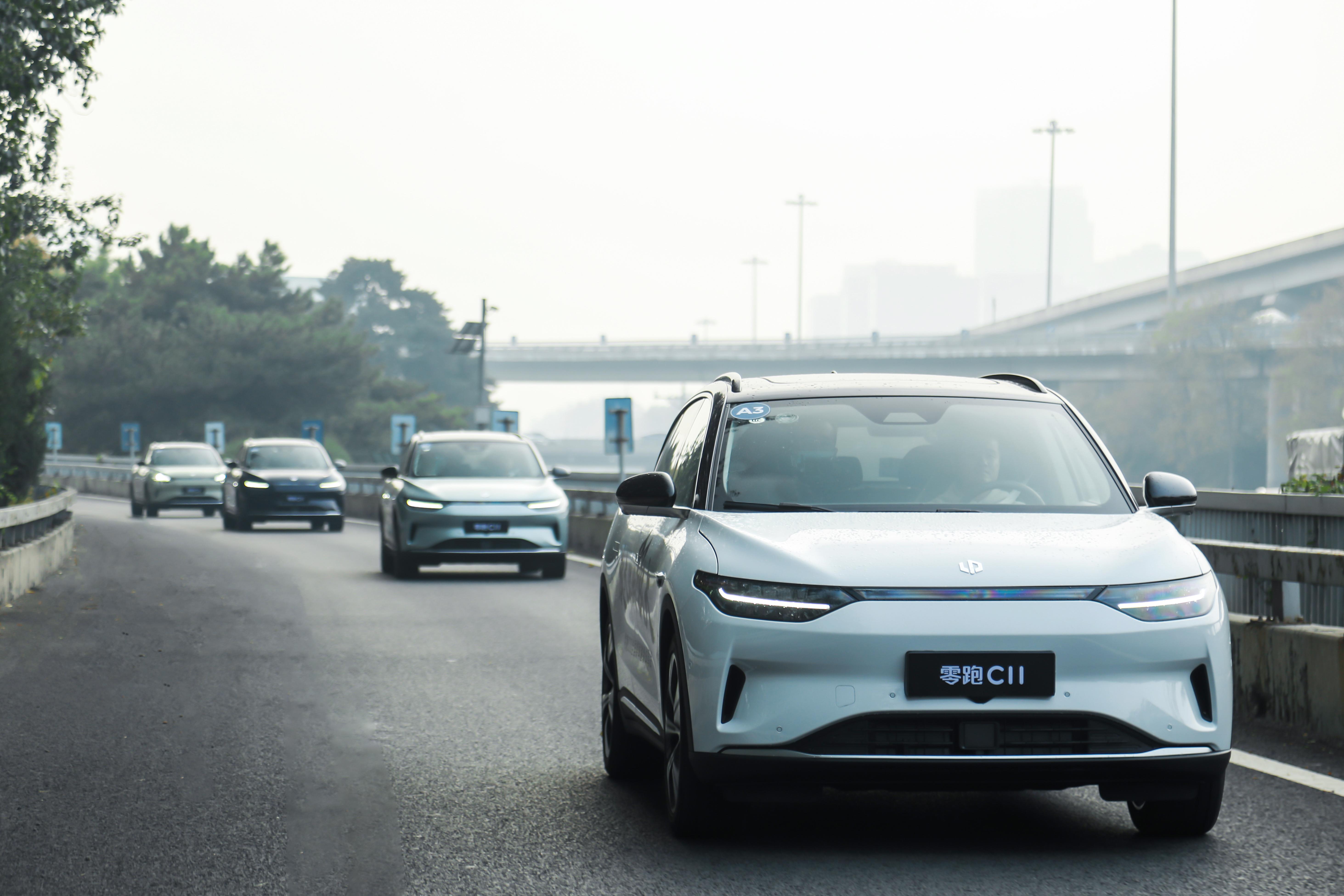 零跑c11汽车外观介绍,零跑汽车c11提速快吗