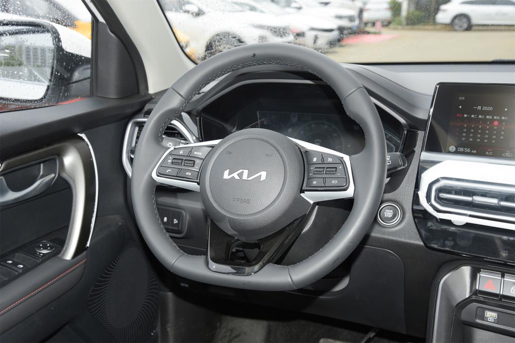 起亚新智跑最新款试驾视频,试驾起亚智跑2021款视频