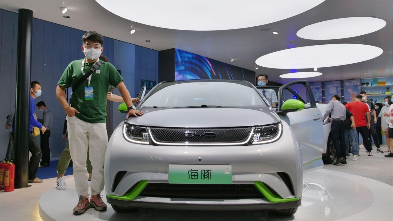 试驾比亚迪海豚插电混动精英型,比亚迪海豚骑士版市区续航实测